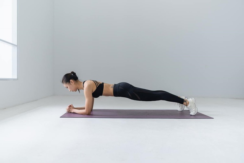 Lịch tập plank cho nữ giúp giảm mỡ bụng hiệu quả sau 4 tuần 1