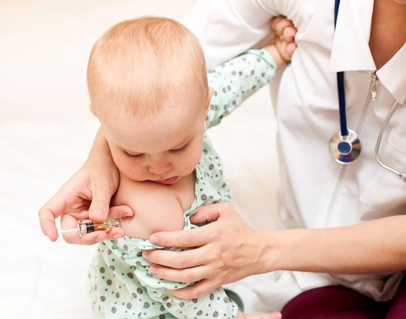 Mẹ bỏ túi lịch tiêm sởi quai bị rubella cho bé nhé 3