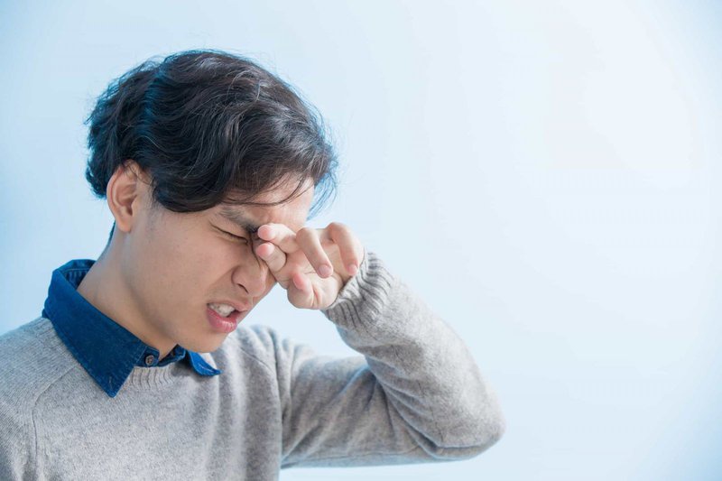 Loạn thị bao nhiêu là nặng?