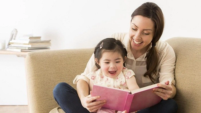 Lợi ích của việc kể chuyện cho bé 2 tuổi nghe mỗi đêm 1