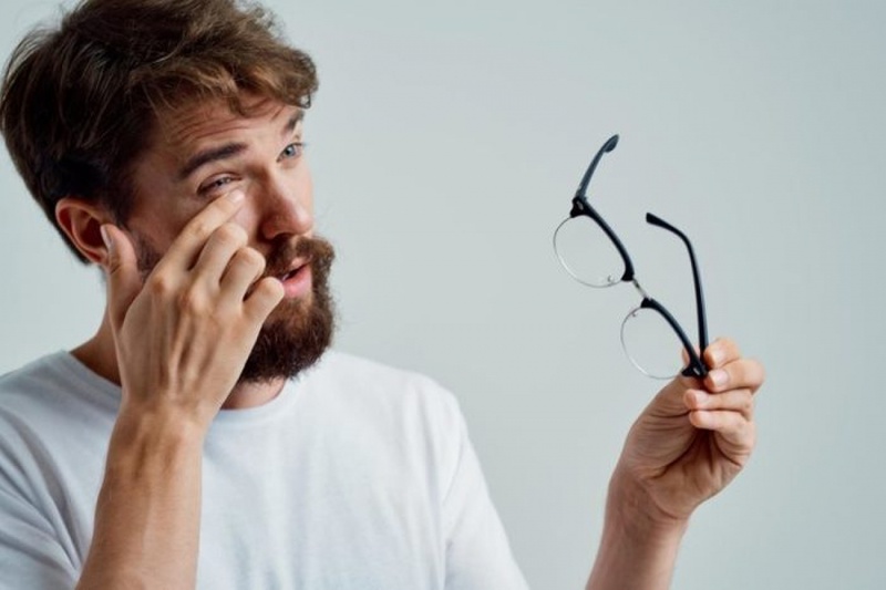 Mách bạn cách nhận biết và điều trị dị ứng mắt hiệu quả 2