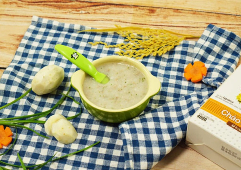 Mách mẹ 3 món cháo khoai sọ cho bé ăn dặm bổ dưỡng 3