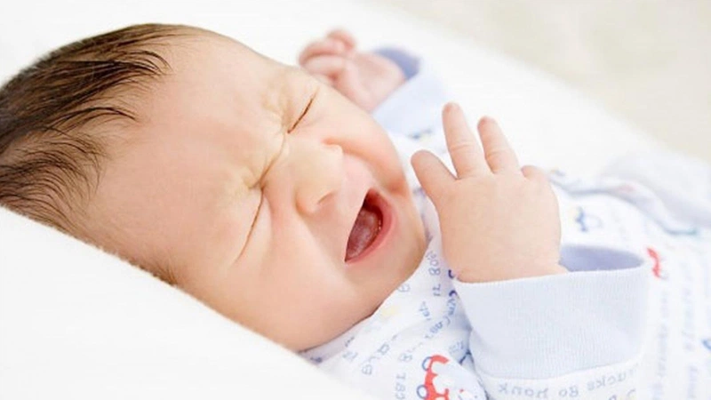 Mách mẹ chăm sóc trẻ sơ sinh bị viêm phổi 1