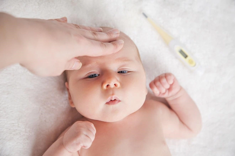 Mách mẹ dấu hiệu khi trẻ sơ sinh bị viêm amidan 2