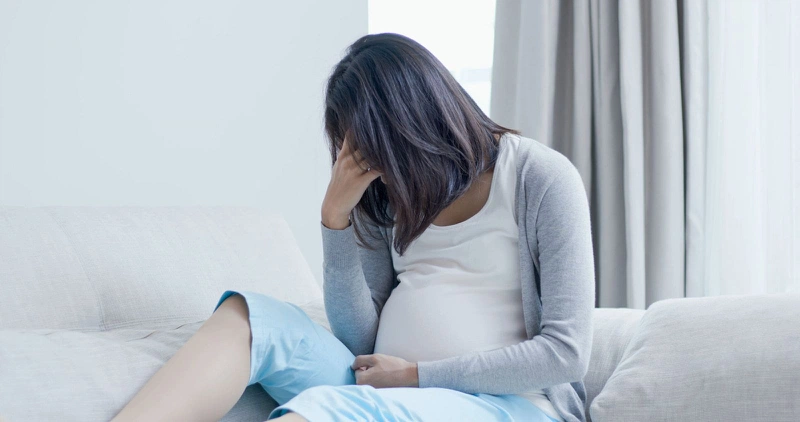 mắt nhìn xa bị nhòe, không thấy rõ có thể là triệu chứng tiền sản giật ở phụ nữ mang thai