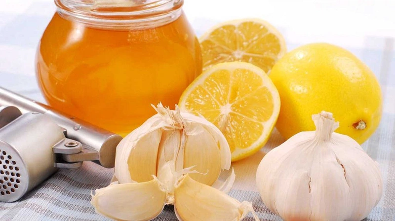 Bài thuốc hay từ tỏi và mật ong chữa dạ dày cực hiệu quả 3
