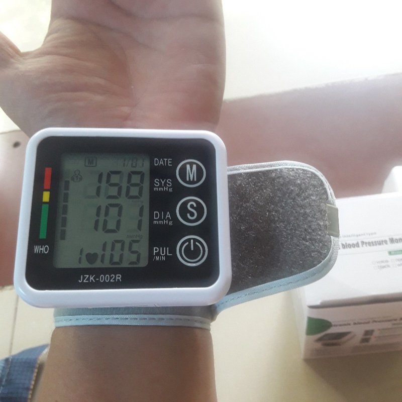Máy đo huyết áp điện tử có chính xác không? 2