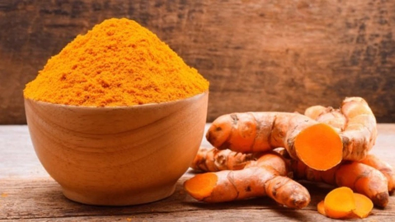 Chữa rạn da sau sinh bằng nghệ là biện pháp vừa an toàn, vừa hiệu quả
