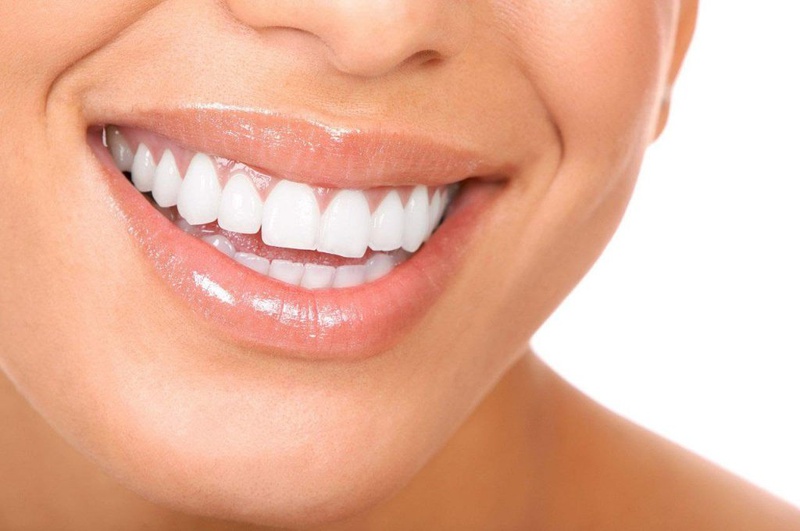 12 mẹo trang điểm giúp bạn xinh đẹp không kém gì các ngôi sao