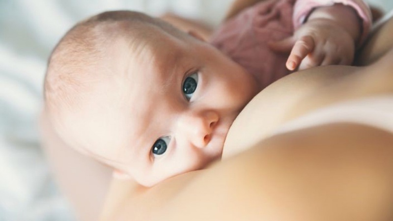 Mẹo trị nám sau sinh bằng sữa mẹ cực hay 1