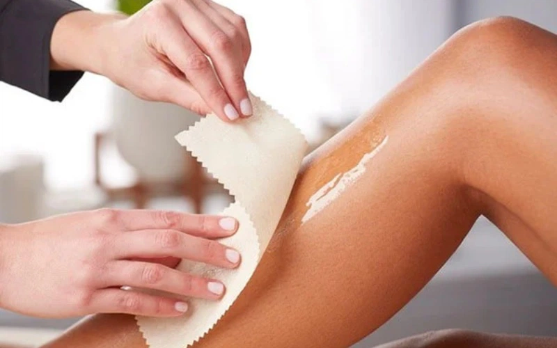 Cách tẩy lông chân bằng mỡ trăn tại nhà hiệu quả nhất 3