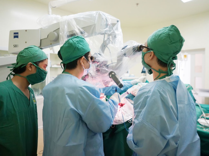 Mổ u não có nguy hiểm không 2