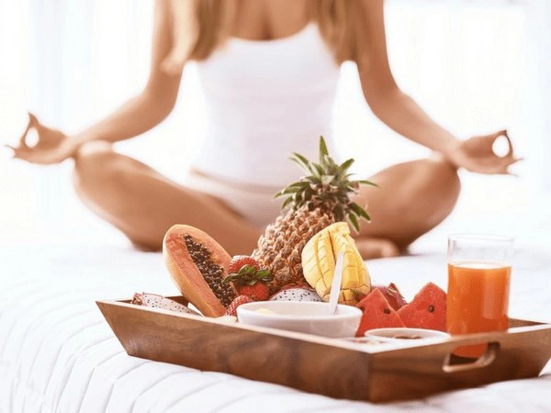 Một số bài tập yoga cho khuôn mặt đầy đặn trẻ hóa