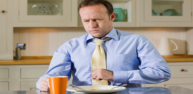 Ăn không tiêu, chướng bụng, khó chịu, buồn nôn gây ảnh hưởng đến cuộc sống và chế độ dinh dưỡng của người mắc phải