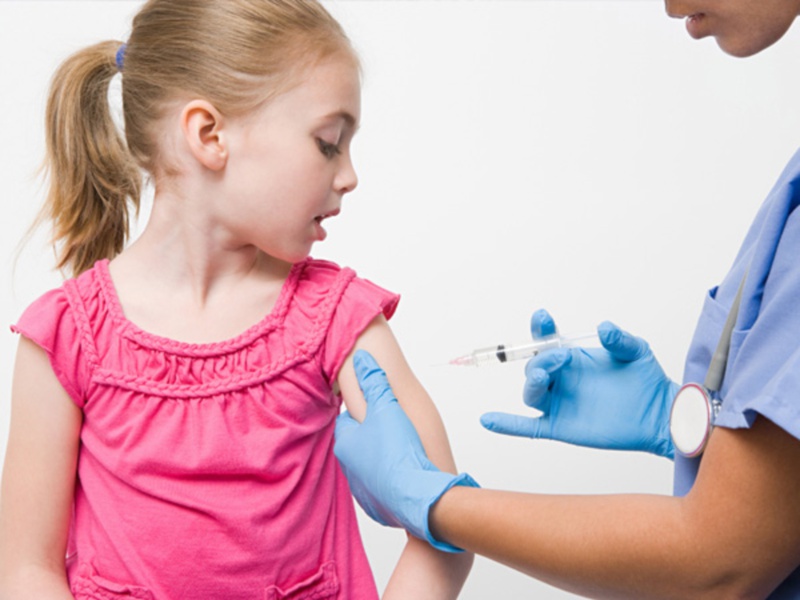 Đối tượng nào cần tiêm mũi 3 trong 1 sởi quai bị rubella 2