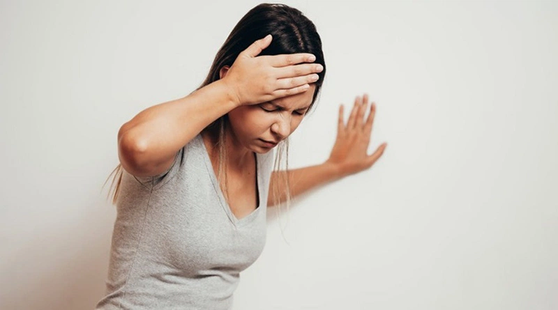 Mùi sơn có độc không? Làm thế nào để chữa ngộ độc sơn? 2