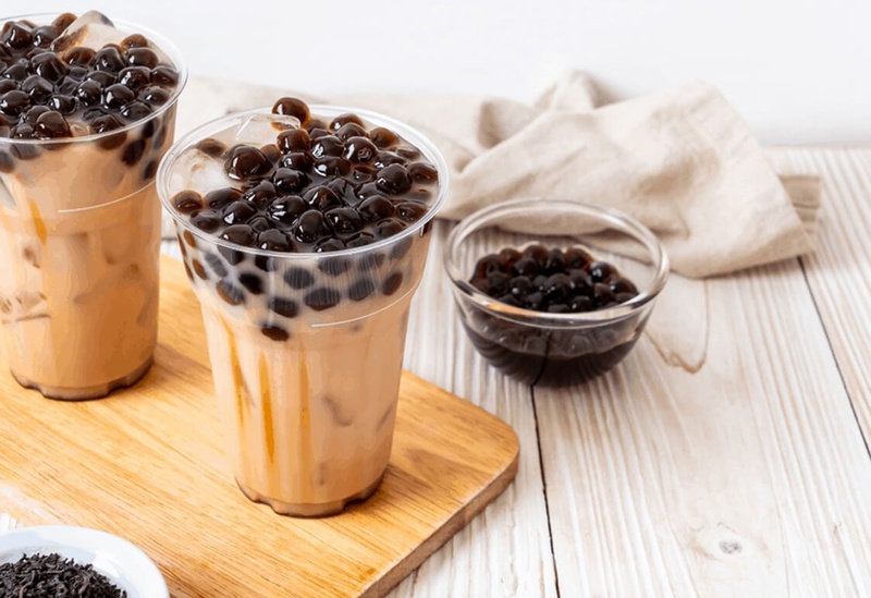 Nâng mũi uống trà sữa được không?