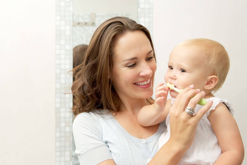 Nanh sữa ở trẻ sơ sinh có cần phải nhổ đi không 3