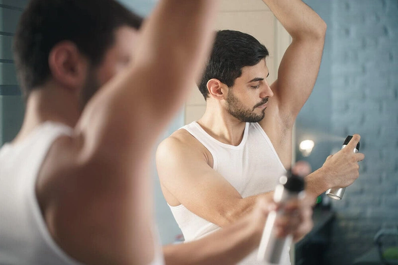 Hiện nay trên thị trường có rất nhiều loại xịt khử mùi, do đó bạn cần căn cứ vào mục đích sử dụng để có thể lựa chọn sản phẩm cho mình sao cho phù hợp nhất