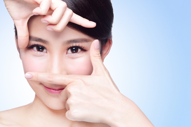 Nên làm gì khi có dấu hiệu của khô mắt? 3
