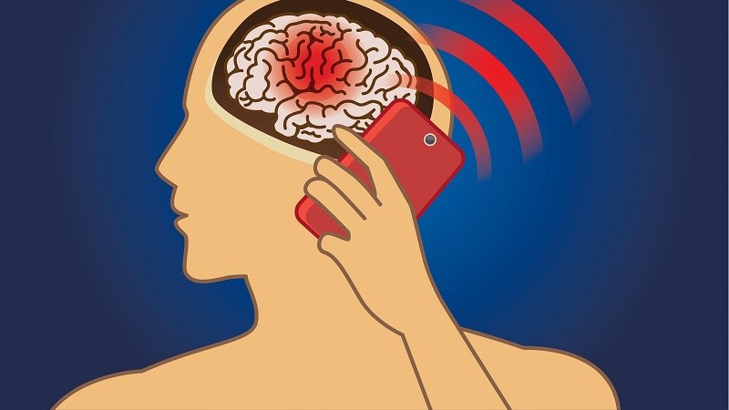 Tác động của sóng điện thoại đến não bộ gây nên những nguy hiểm tiềm ẩn