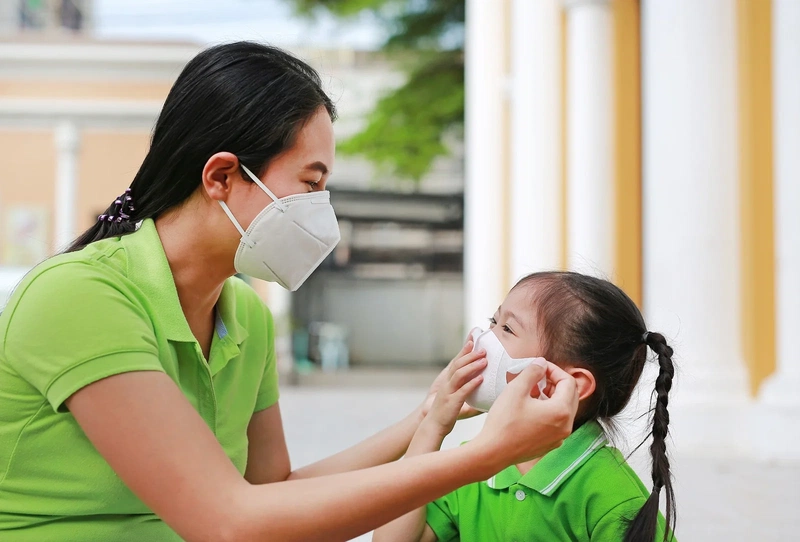 Ngăn ngừa virus corona với khẩu trang chứa tinh dầu tràm 2