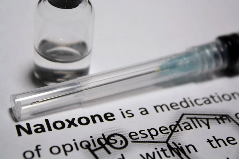 Ngộ độc opioid (thuốc giảm đau gây nghiện) nguy hiểm như thế nào? 3
