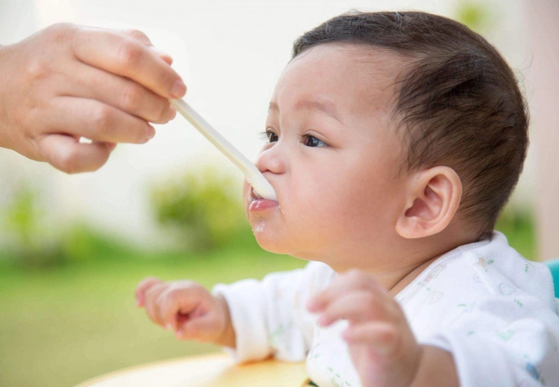 Ngộ độc thực phẩm ở trẻ em: Nguyên nhân, triệu chứng và xử trí 3