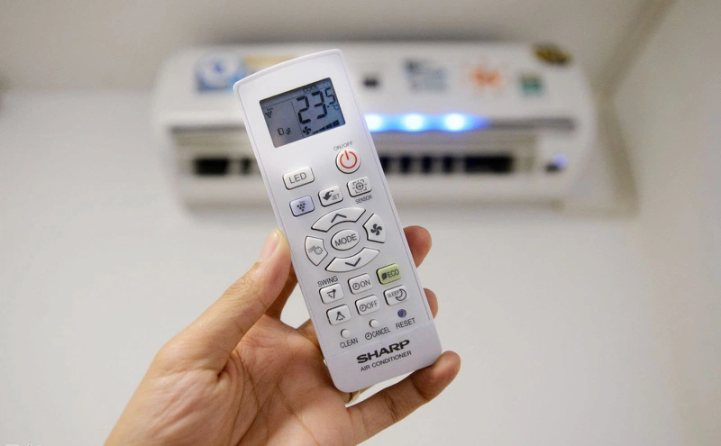 Ngủ máy lạnh bị khó thở nguyên nhân do đâu? Những lưu ý khi sử dụng máy lạnh2