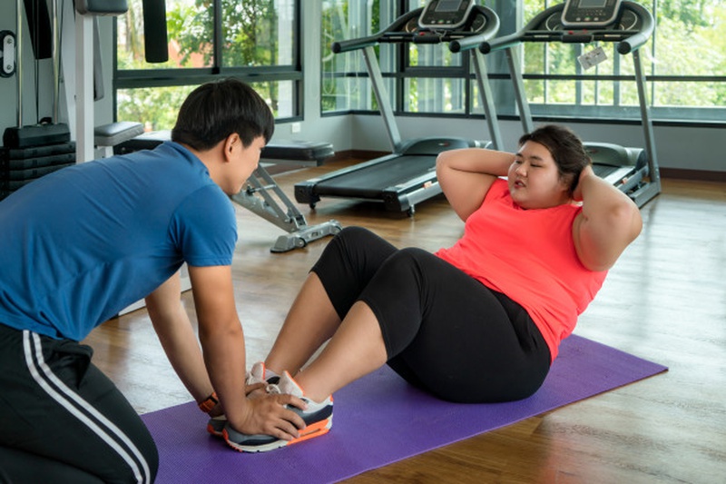 Người béo phì tập yoga có tốt không?