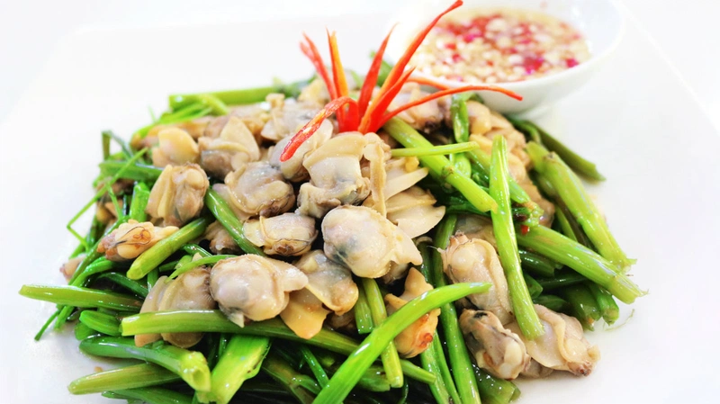 Người mắc bệnh viêm họng hạt nên ăn gì cho nhanh khỏi? 2