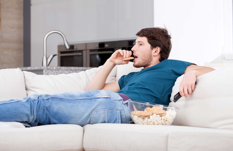Người trẻ vẫn có nguy cơ cao bị gai đốt sống cổ 2