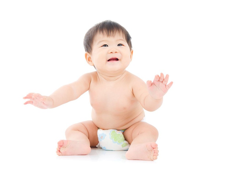 Nguyên nhân nào khiến bé dễ bị rôm sảy vào ngày hè? 2