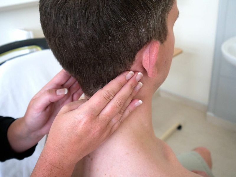 Nhận biết ung thư vòm họng giai đoạn cuối và cách chăm sóc 1