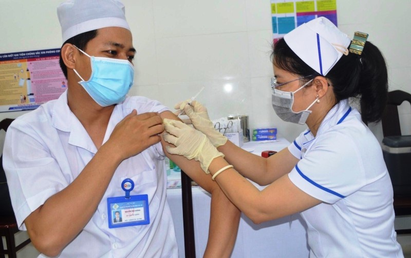 Những ai được tiêm vắc xin Covid 19 ở Việt Nam bạn đã biết chưa 1