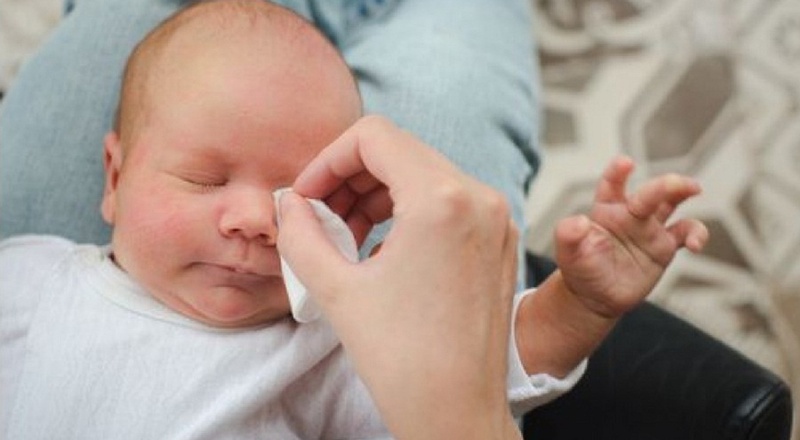 Những biện pháp phòng đau mắt đỏ cho bé mà bạn cần chú ý1