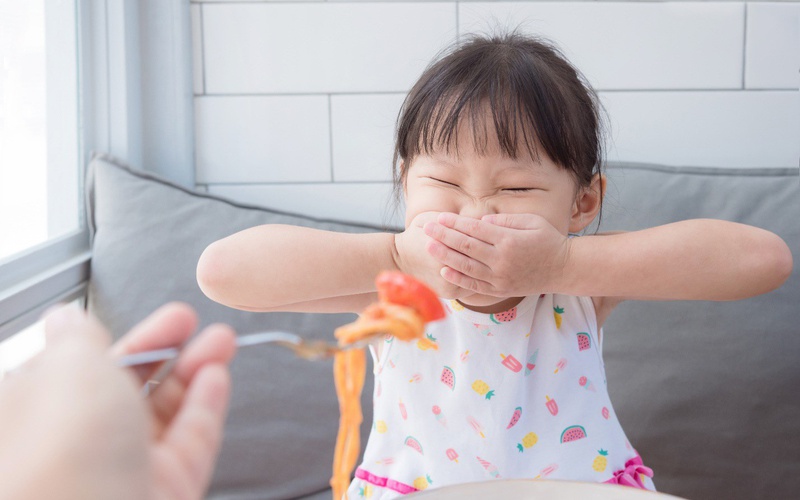 Trẻ chậm lớn, suy dinh dưỡng nhẹ chính là dấu hiệu trẻ thiếu kẽm