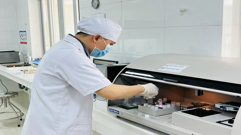 Phương pháp xét nghiệm HIV-PCR thường cho kết quả nhanh hơn so với phương pháp xét nghiệm HIV cũ