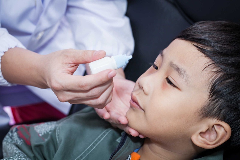 Những điều mẹ cần biết về viêm kết mạc ở trẻ 3