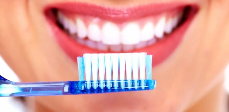 Vệ sinh răng miệng sạch sẽ đem lại nhiều lợi ích