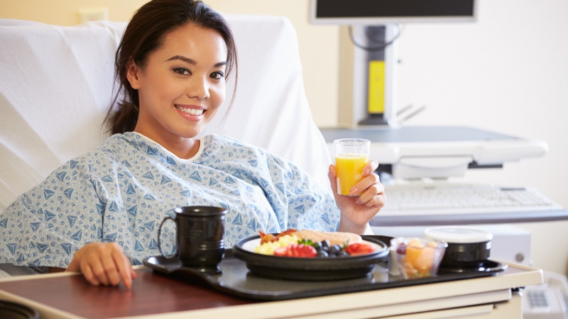 Những lưu ý dinh dưỡng cho người bệnh sau phẫu thuật - Nhà thuốc FPT ...