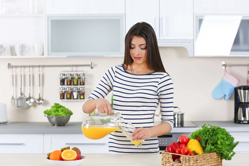 Những tác dụng phụ có thể gặp phải khi cấy que tránh thai 3