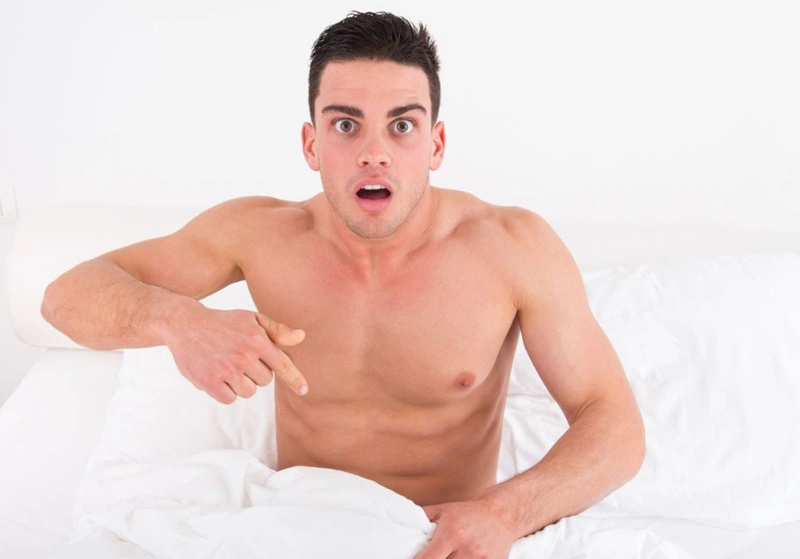 Cậu nhỏ tuổi dậy thì xuất hiện tình trạng mộng tinh