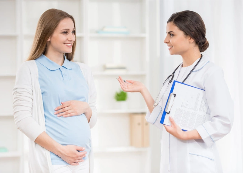 Thời điểm tốt nhất để trò chuyện với con là khi bé đang xoay đạp trong bụng 3