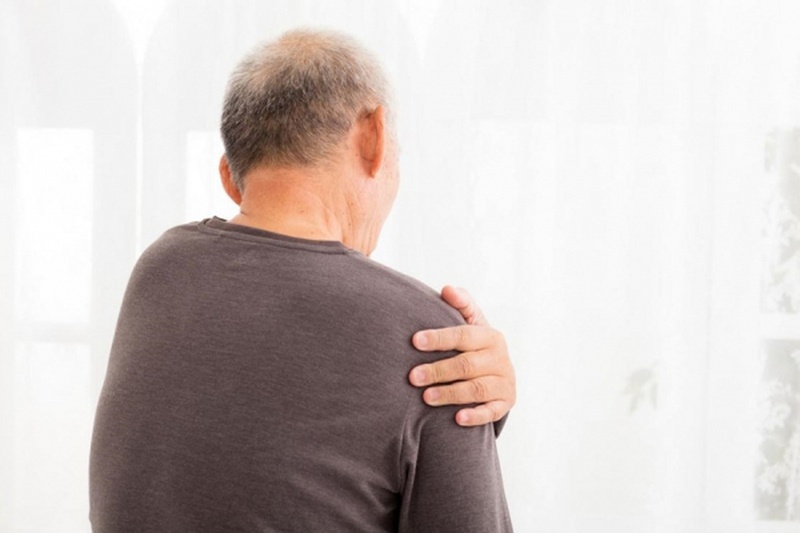 Những thông tin cần biết về chứng viêm khớp vai tràn dịch2
