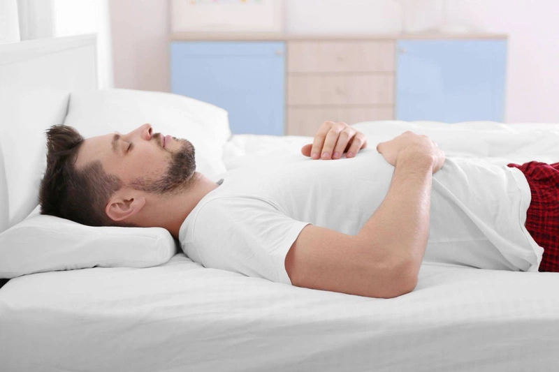 Những tư thế ngủ chữa gù lưng hiệu quả và dễ thực hiện1