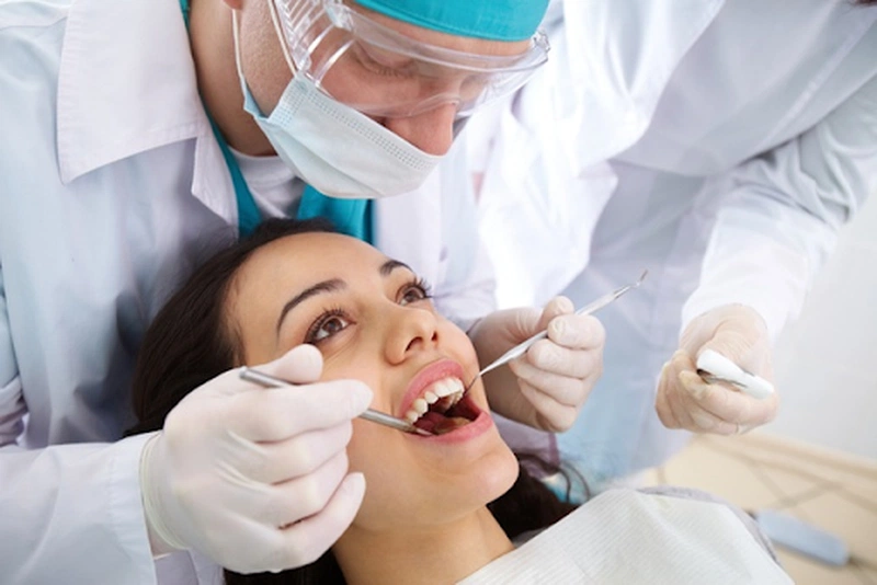 Góc thắc mắc: Việc nhổ răng khi niềng có hại không? 3