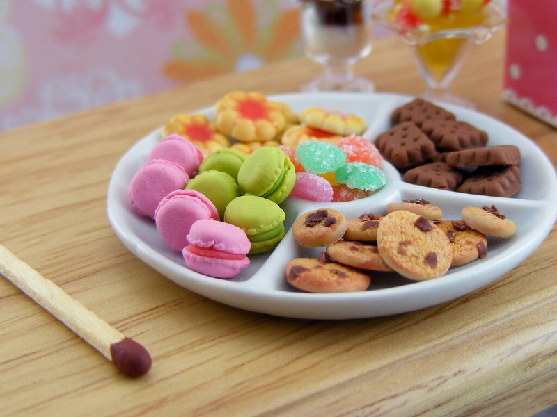 ở cữ có được ăn bánh kẹo không 1