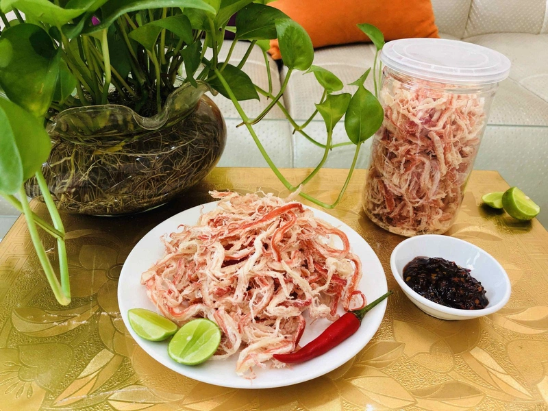 ở cữ có được ăn mực khô không 2