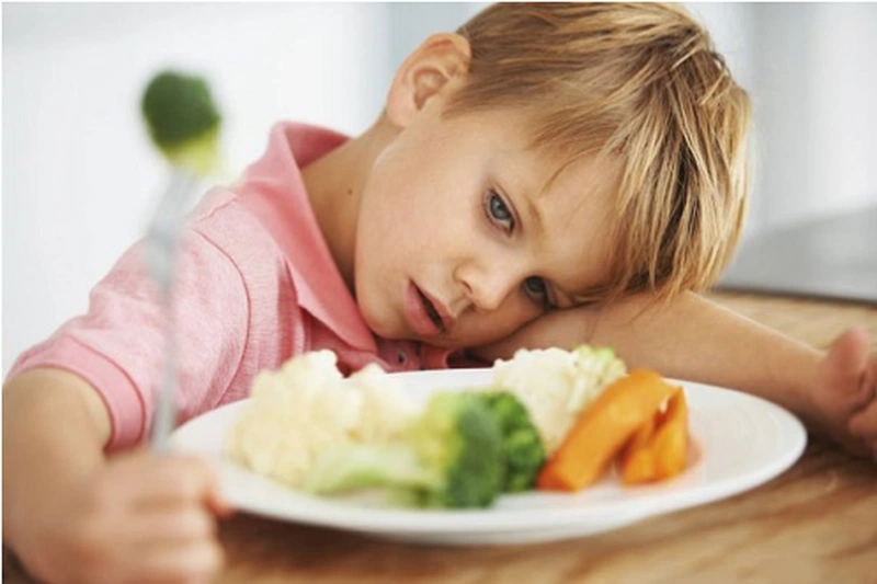 Cách xử lý cho cha mẹ khi phân trẻ sơ sinh có mùi chua 1